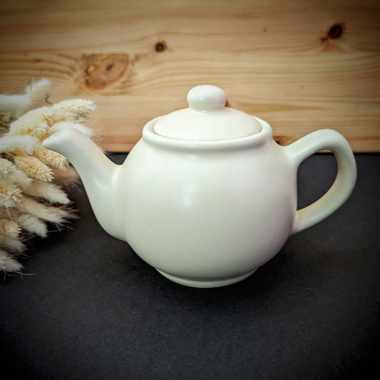 Teapot Stoneware Tea Serving Pot - Cream